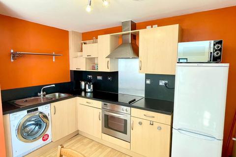 2 bedroom flat to rent, Butcher Street, Leeds, West Yorkshire, UK, LS11