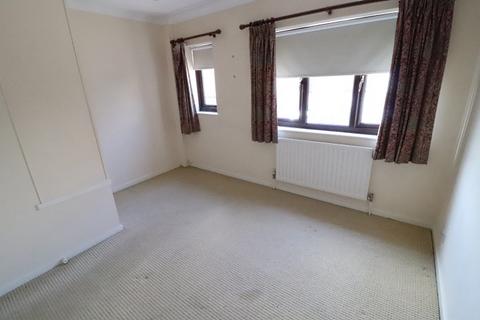 21 Fairbank Close, Ongar, CM5 9HX