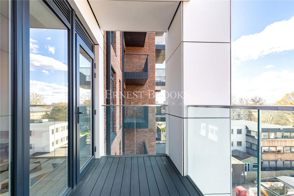 Bogart House, Film Works, Ealing, W5 1 bed apartment £1,900 pcm (£438 pw)