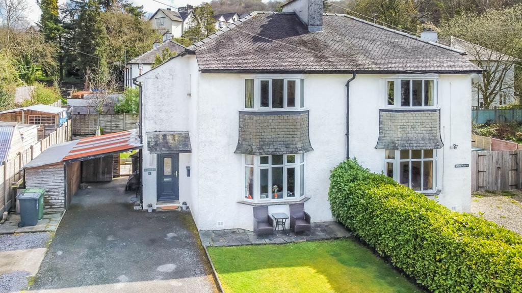 1 Lake Gardens, BownessOnWindermere 3 bed semidetached house for
