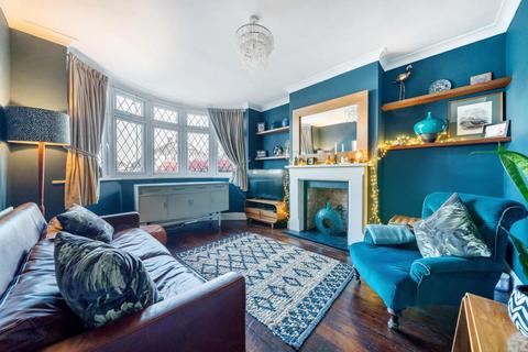 212 Eden Way, Beckenham, BR3 3DT