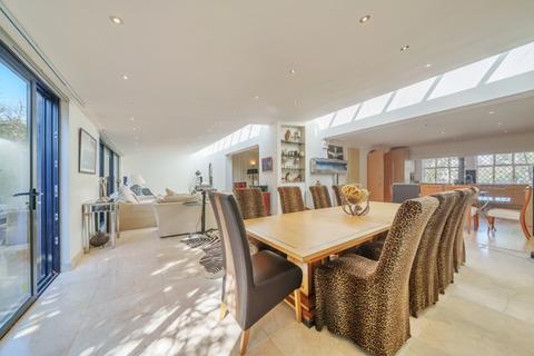 5 bedroom house to rent - Sutherland Grove London SW18