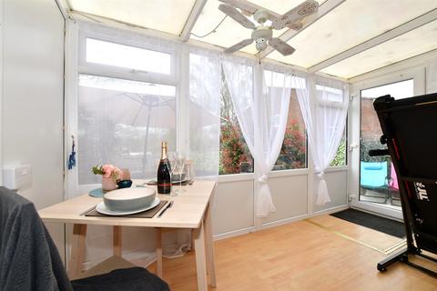 14 Cherwell Close, Tonbridge, TN10 3TH
