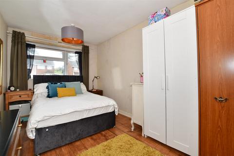 14 Cherwell Close, Tonbridge, TN10 3TH
