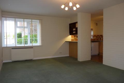 1 bedroom ground floor flat to rent, Hindhead