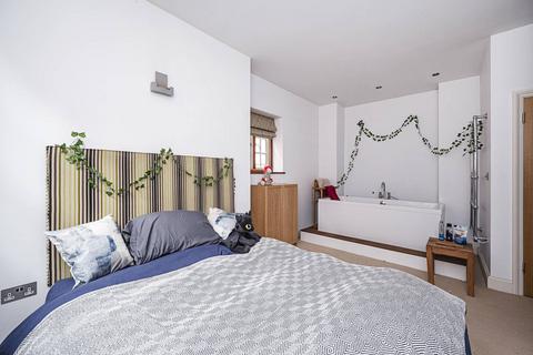 2 bedroom flat for sale, Fleet Street, St Pauls, London, EC4A