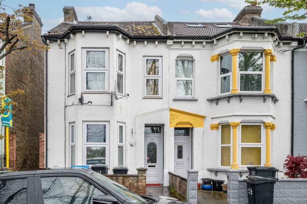 Frant Road, Thornton Heath, CR7 5 bed semidetached house for sale £