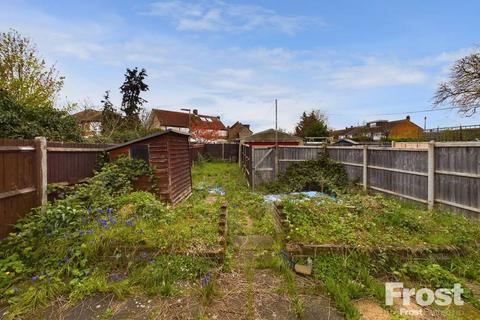 409 Staines Road West, Ashford, TW15 1RB