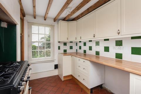 5 Chapel Row, Herne Bay, CT6 7HU