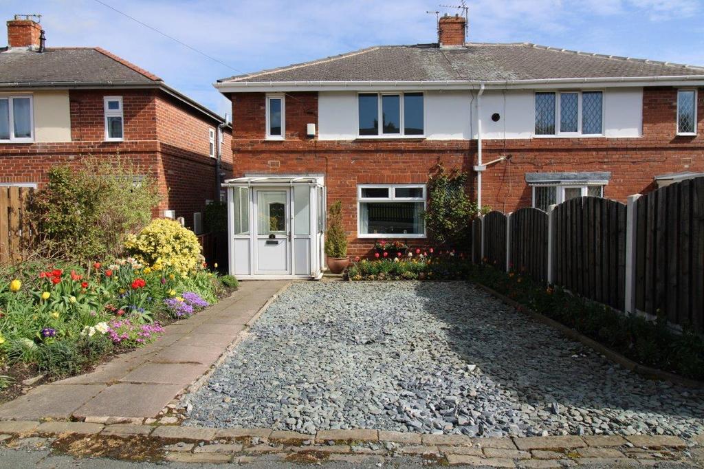 Wilthorpe Crescent, Barnsley 3 bed semidetached house £130,000