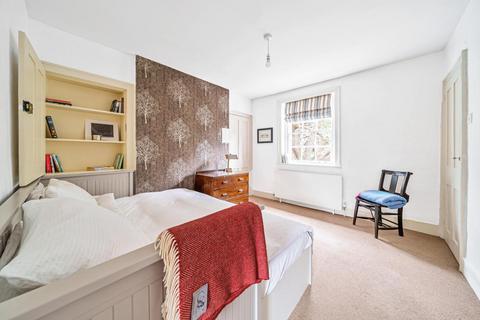 15 Goldsmiths Buildings East Churchfield Road, London, W3 7LP