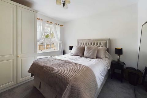 3 bedroom apartment for sale, Highfield House, Hemel Hempstead
