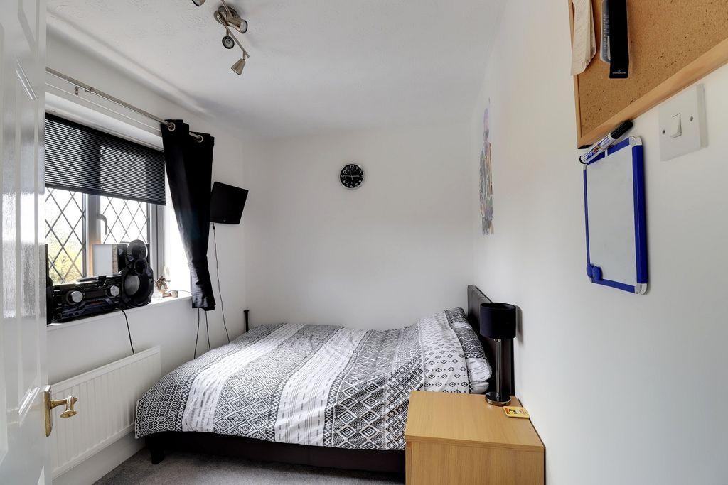 Bedroom 3 (Double)