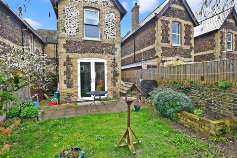 7 Harold Avenue, Westgate-on-sea, CT8 8QU