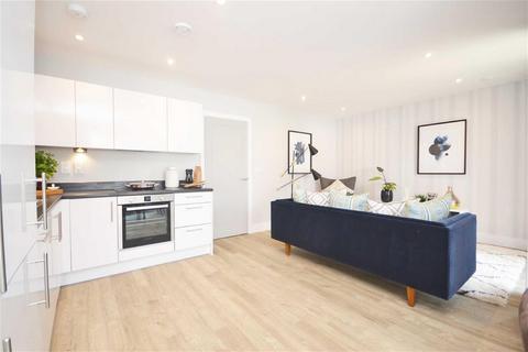 1 bedroom flat for sale, Dominion Court, London Road, TW3