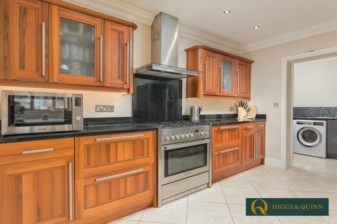 61 Gatesden Road, Fetcham, Leatherhead, KT22 9QP