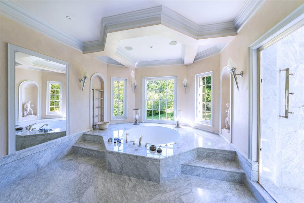 Roman Bathroom