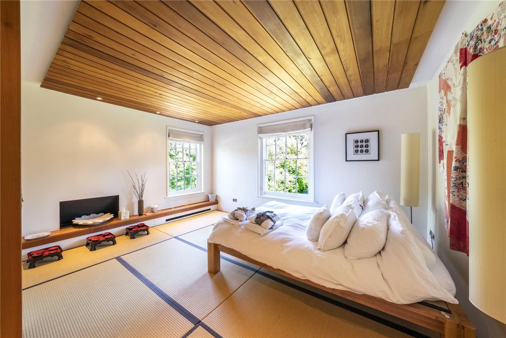 2nd Floor Bedroom