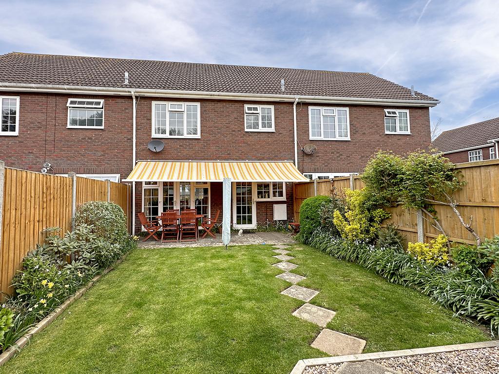 Edinburgh Close, Aldwick, Bognor Regis, West Sussex PO21 3 bed terraced