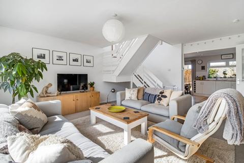 4 Ashley Drive, Bussage, Stroud, GL6 8BY