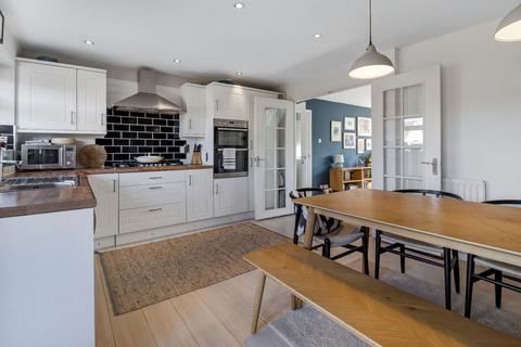 4 Ashley Drive, Bussage, Stroud, GL6 8BY