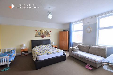 4 bedroom flat for sale, Arcade Mansions, Station Road, Clacton-on-Sea