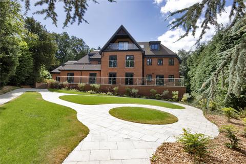 2 bedroom apartment for sale, Green Hedges, Westerham Road, Oxted, Surrey, RH8