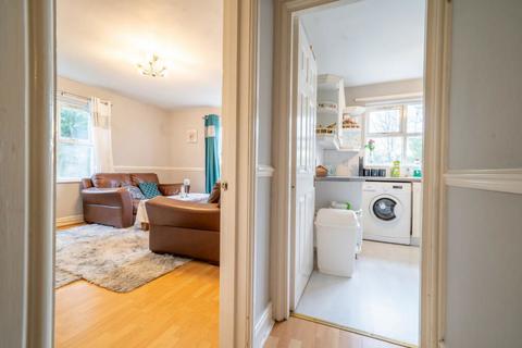 1 bedroom flat for sale, Lancaster Court, 47 Ullet Road, Liverpool, Merseyside, L17 3AS