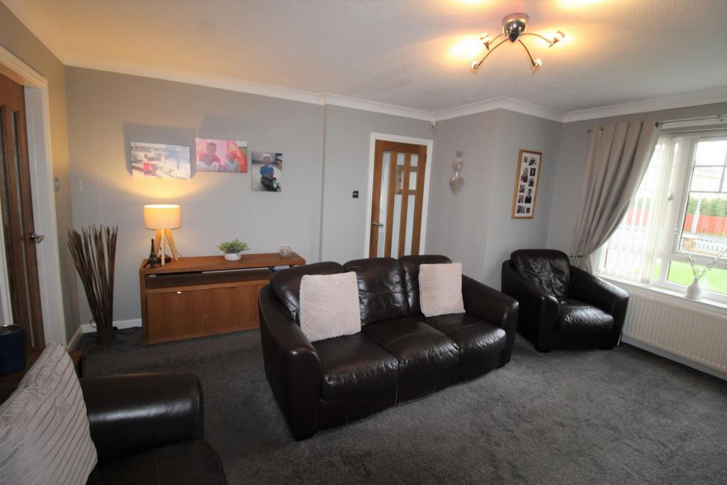 Corsankell Wynd, Saltcoats KA21 3 bed detached house £169,000