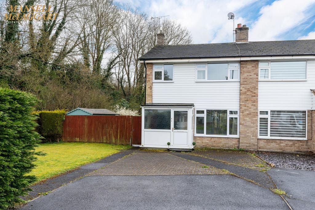 Brambles, Hassocks, BN6 3 bed semidetached house for sale £465,000