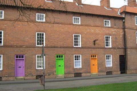 2 bedroom flat to rent, Wilson Street, Newark, NG24