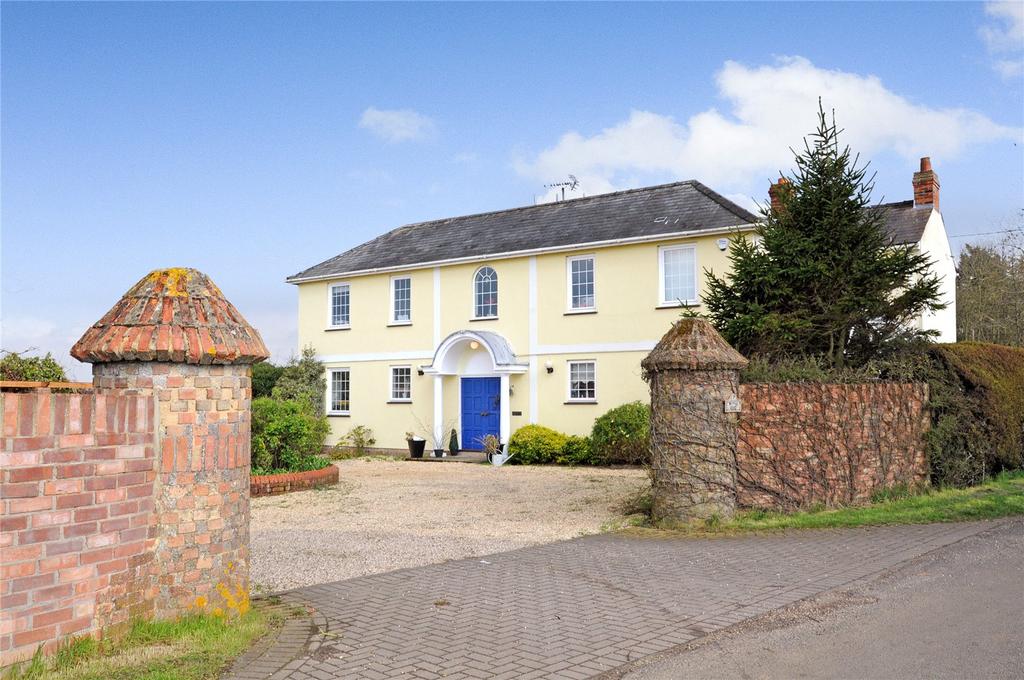 Hall Road, Panfield, Braintree, Essex, CM7 5 bed detached house for