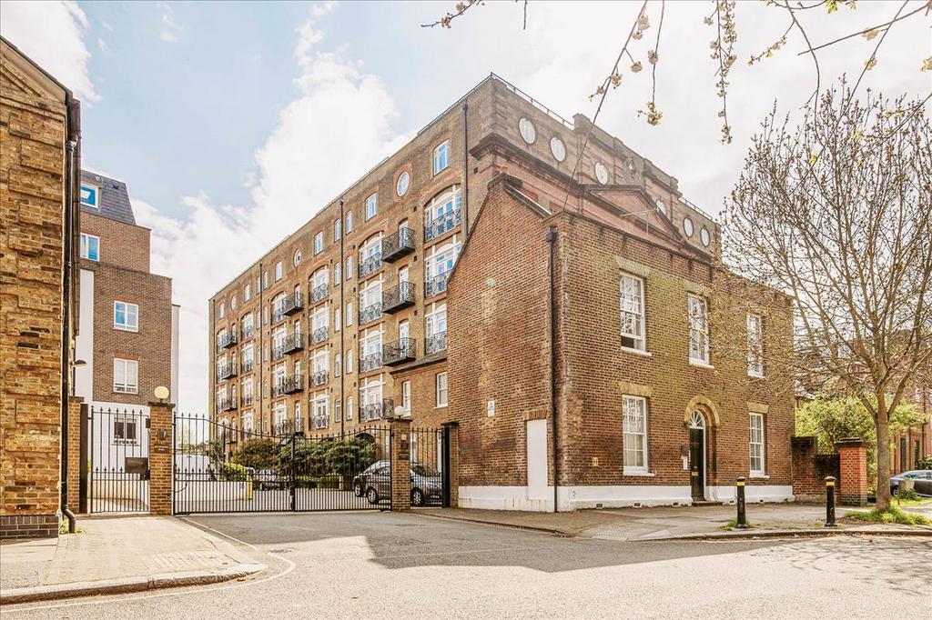 9 Devonhurst Place, Heathfield Terrace, Chiswick, W4 2 bed apartment to