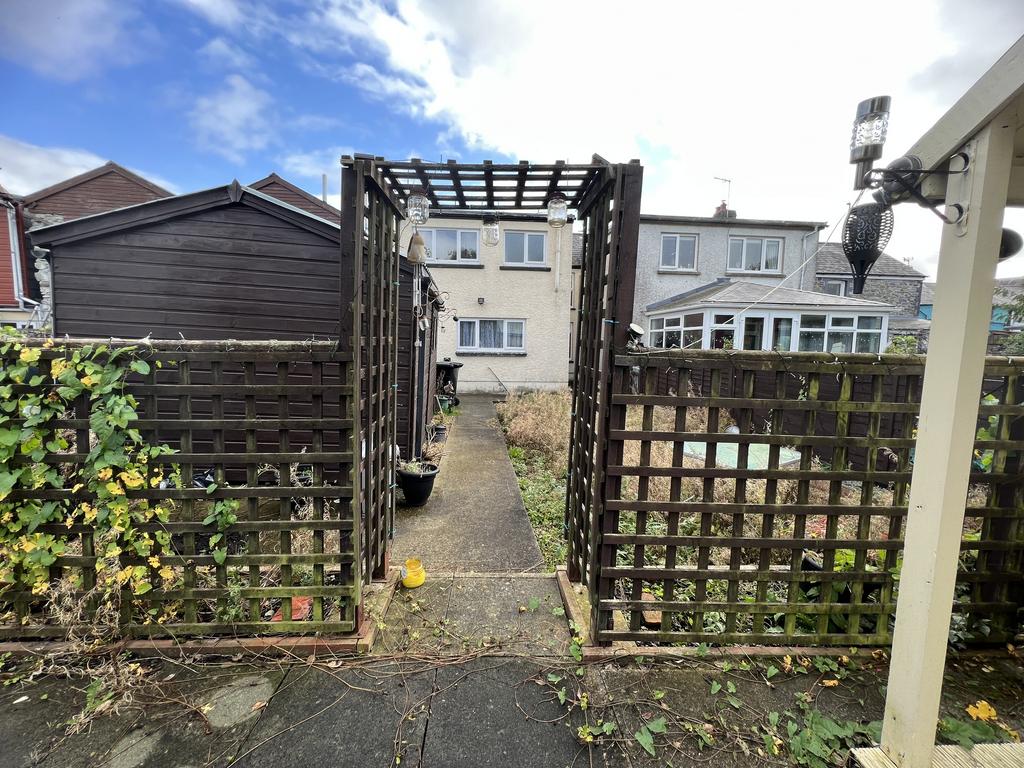 Tregaron SY25 3 bed end of terrace house for sale £149,950