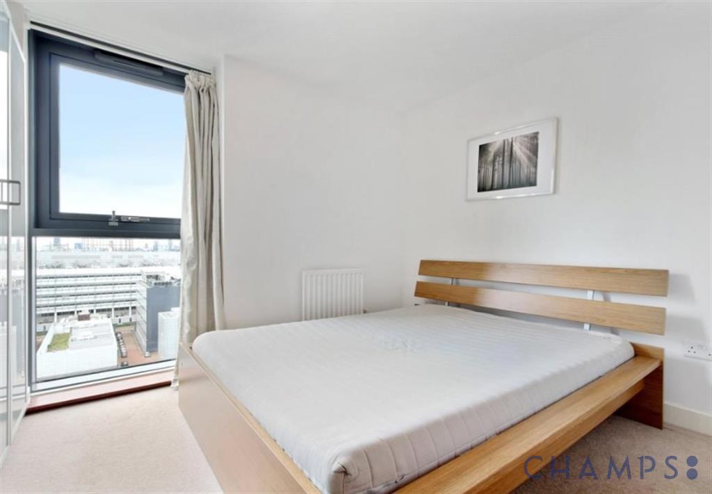 2 bedroom apartment, 8 Blackwall Way, Proton Towe