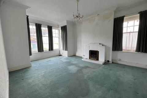 3 bedroom flat for sale, Caradoc Road, Aberystwyth SY23