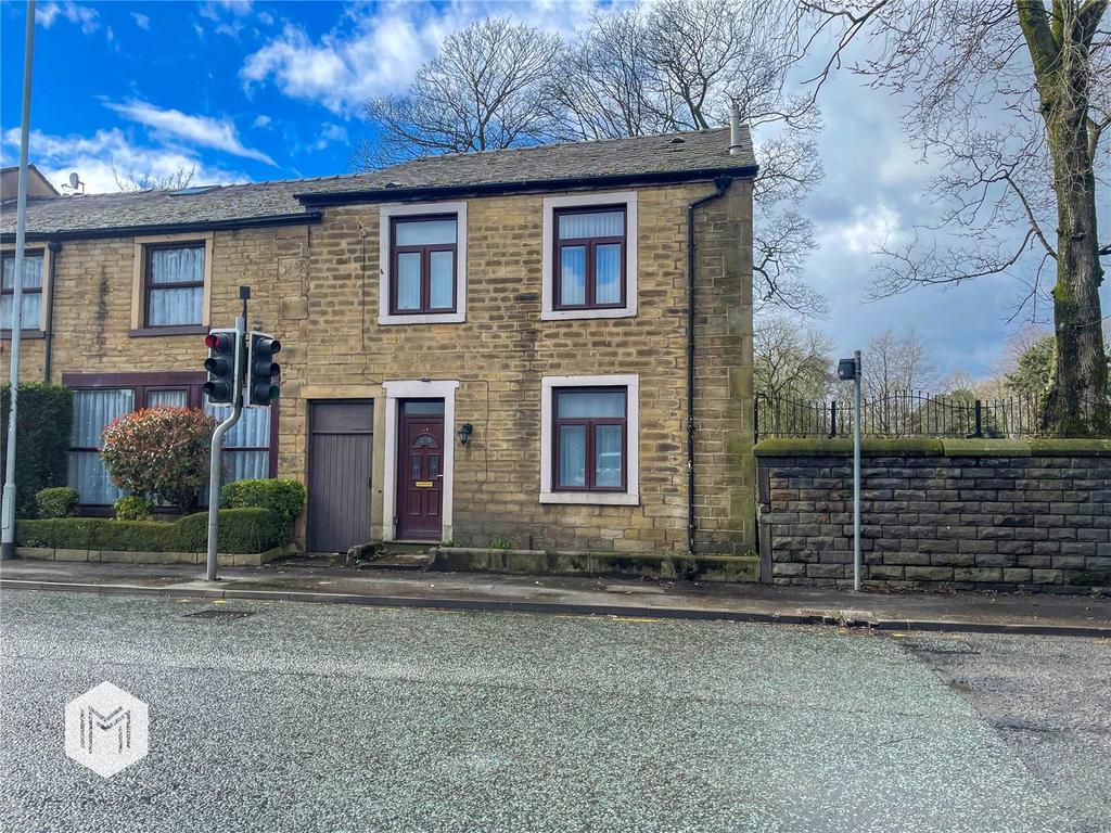 Oldham Road, Rochdale, Greater Manchester, OL11 2AL 4 bed terraced