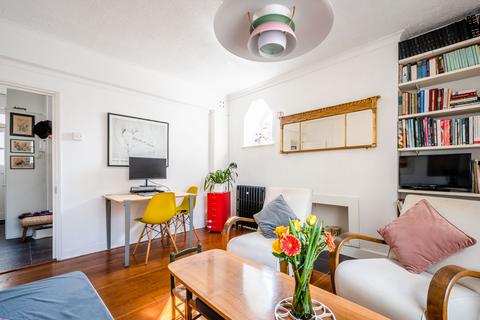 Flat 22, Cheverell House Teale Street, London, E2 9BN