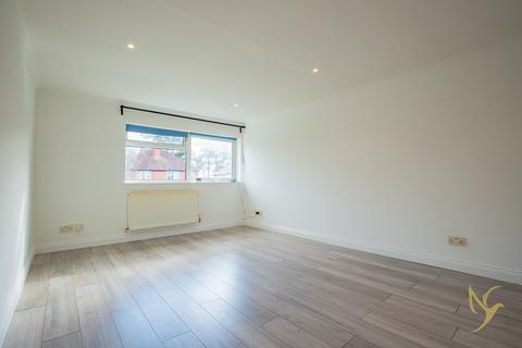 10 Checketts Close, Worcester, WR3 7JZ