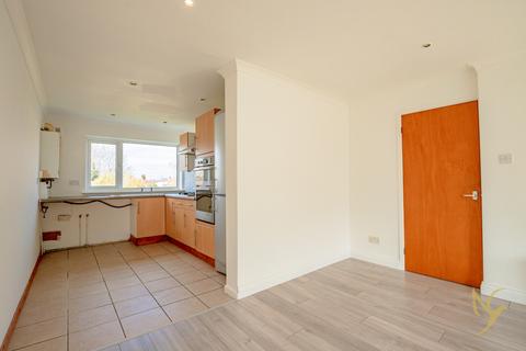 10 Checketts Close, Worcester, WR3 7JZ