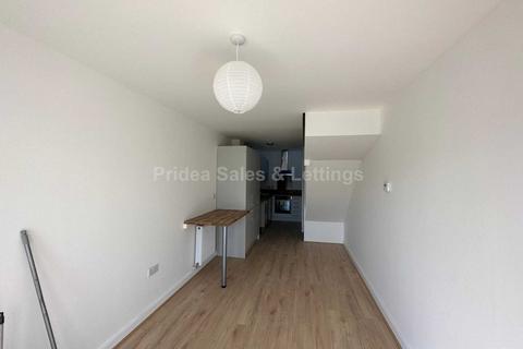 undefined, Chelmsford Street, Lincoln, LN5