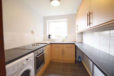 2 bedroom flat for sale - Seymour Close, Selly Park, Birmingham