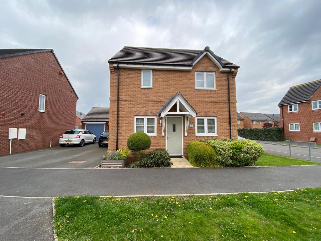 Higher Croft Drive, Crewe 3 bed detached house for sale £240,000