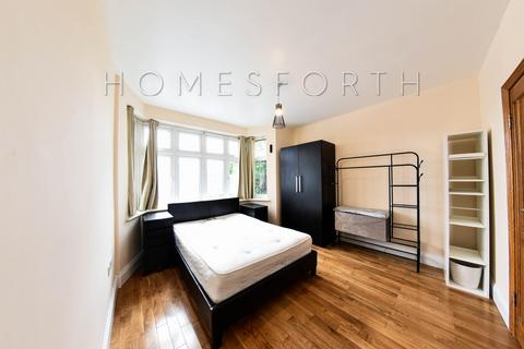3 bedroom flat to rent, Westbere Road, Cricklewood, NW2