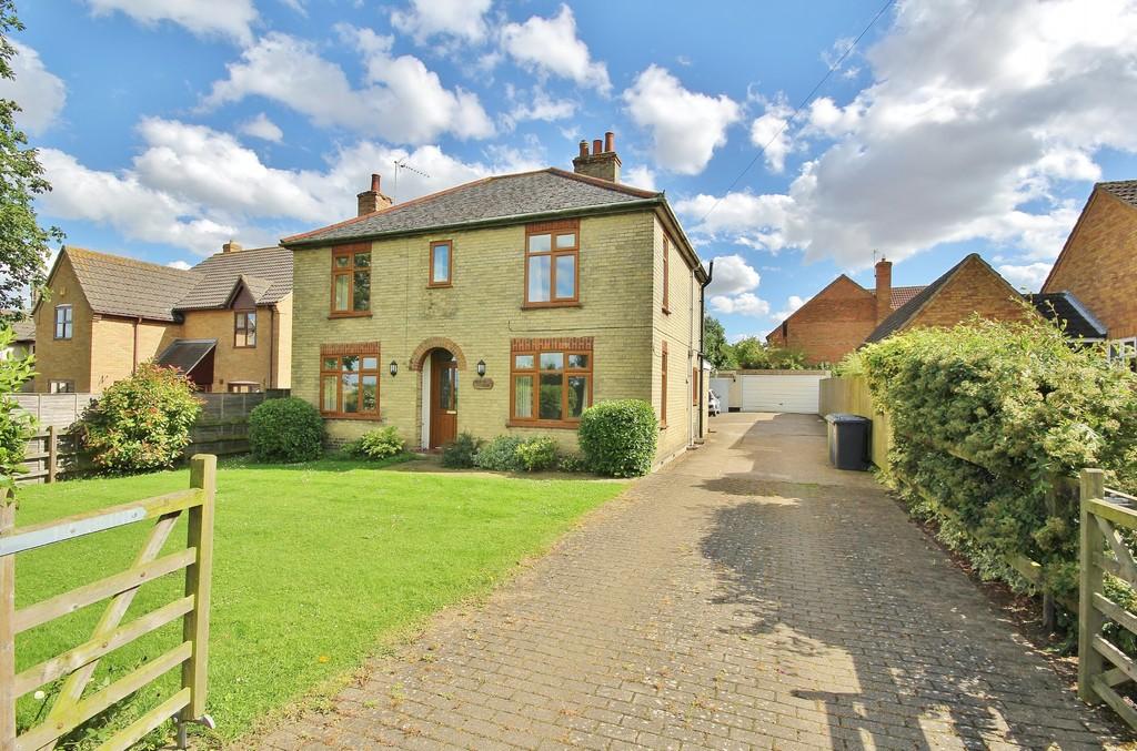 Heath Road, Warboys 3 bed detached house for sale £415,000