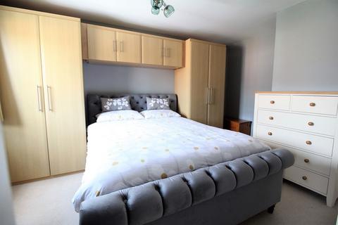 18 Brabant Way, Westbury, BA13 3UW