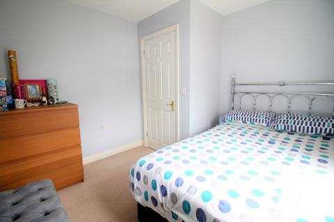 18 Brabant Way, Westbury, BA13 3UW