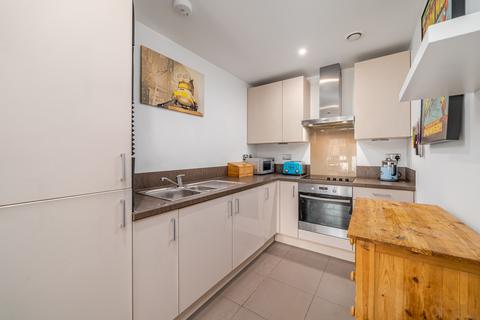 1 bedroom apartment for sale, Jasmine House, Battersea Reach