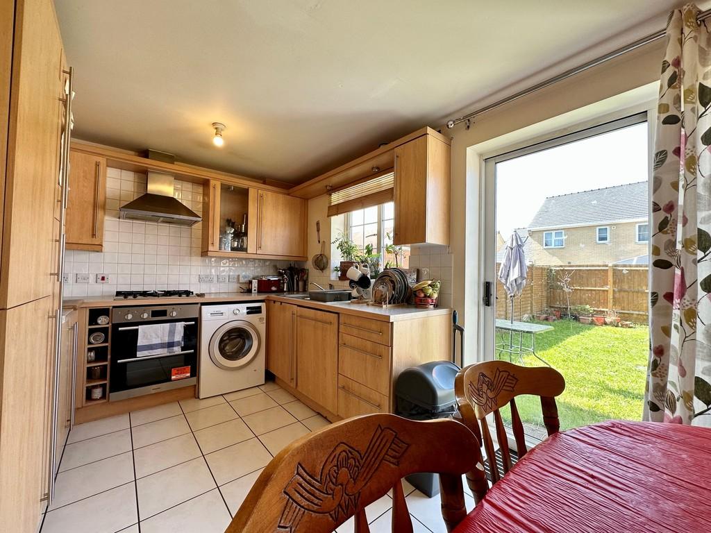 Salk Road, Gorleston 3 bed terraced house £280,000