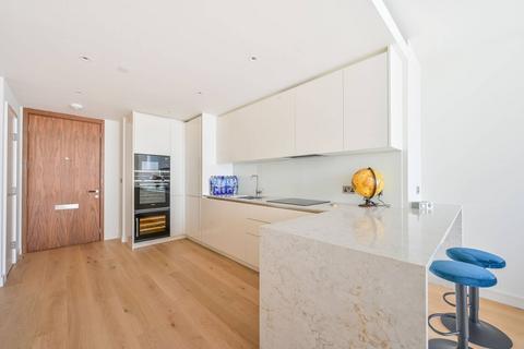 1 bedroom flat for sale, Hampton Tower, Canary Wharf, London, E14